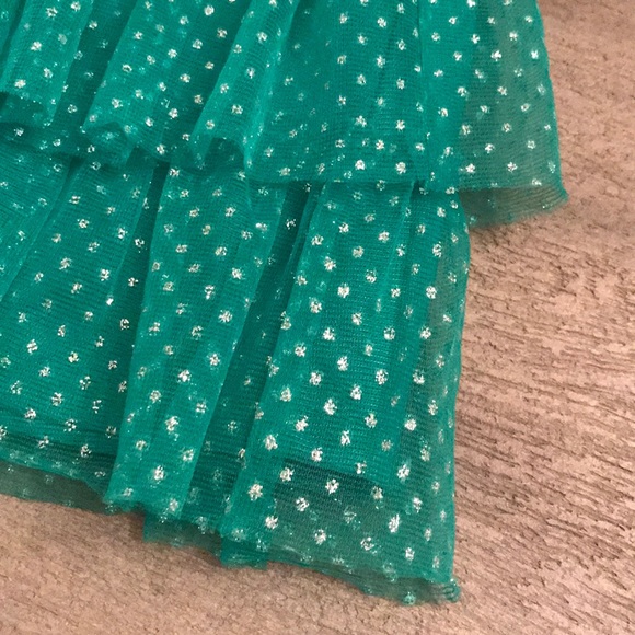 💚 Green Sparkly Toddler Skirt 💚 - Picture 2 of 4